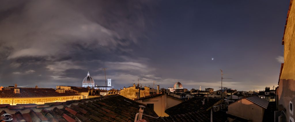 Panorama von Florenz bei Nacht